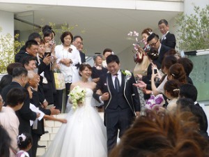 劇的before After にぎやか結婚式2015年6月20日 アージェントパルム スタッフブログ